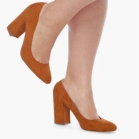 ShoeDazzle Daphne Block Heel Pump Camel Size 9 NWT - Picture 5 of 5
